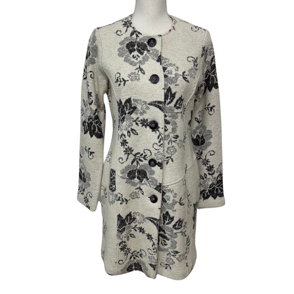 Anthropologie Lucy & Laurel Floral Wool Blend Coat Cream Grey Size Small EUC